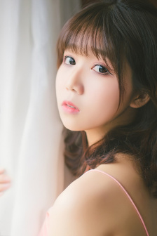 女孩全身光溜溜的拉屎视频大全图片